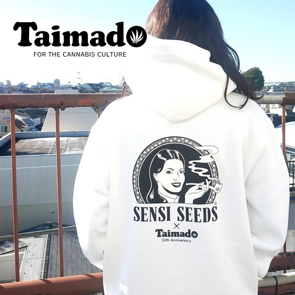 プルオーバーパーカー「SENSI SEEDS (センシシード) × 大麻堂 ロゴフーディ」[No.339]【★購入特典　センシシードグッズつき】